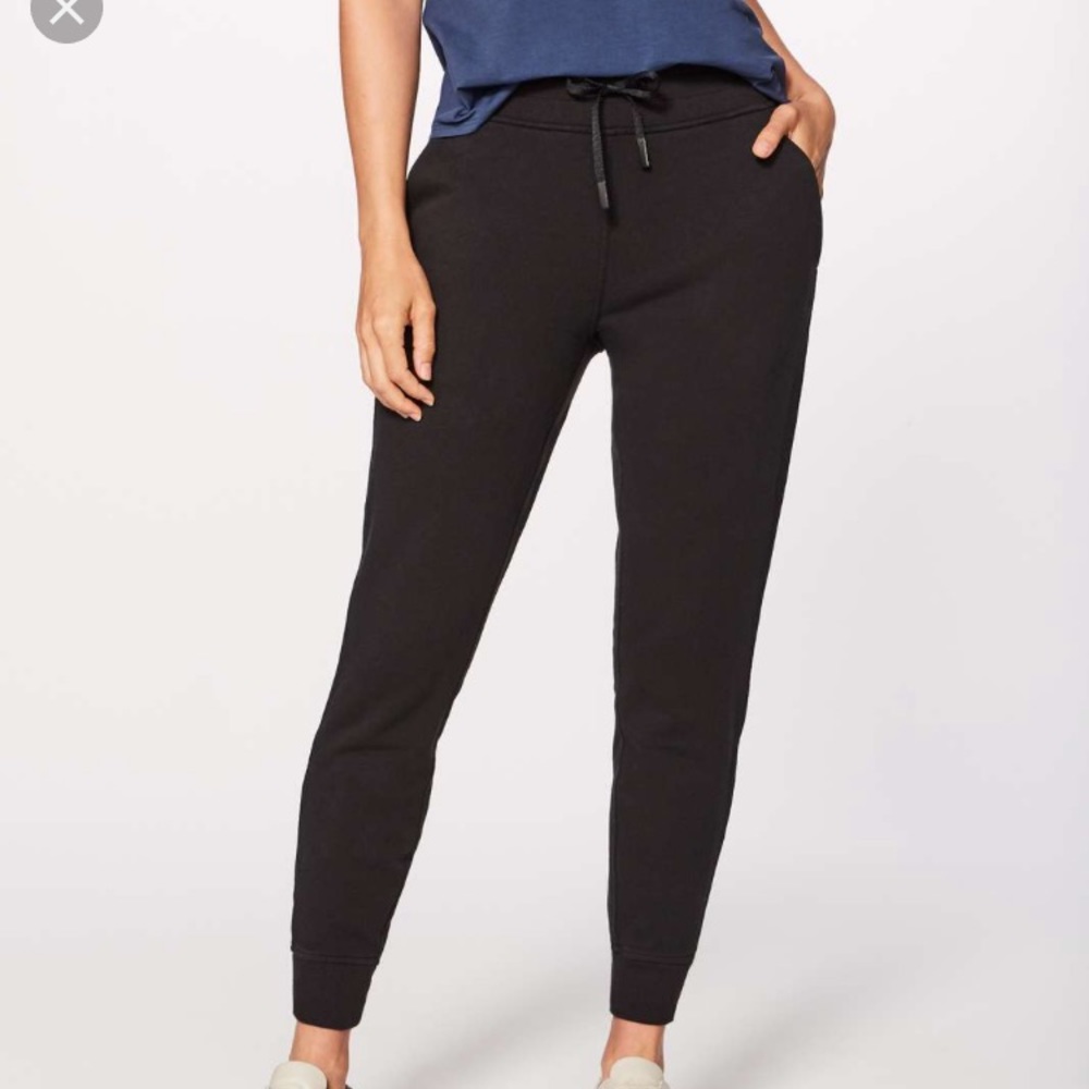 Lululemon joggers